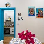 Antony Mondello Guest House, A 1 Minuto A Piedi Dalla Di Mondello Apartment *