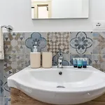 Antony Mondello Guest House, A 1 Minuto A Piedi Dalla Di Mondello * Palermo