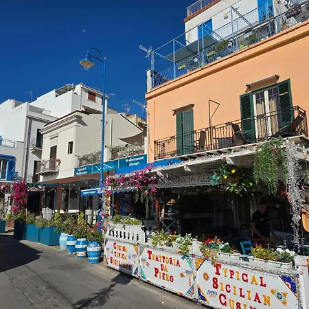 Antony Mondello Guest House, A 1 Minuto A Piedi Dalla Di Mondello *